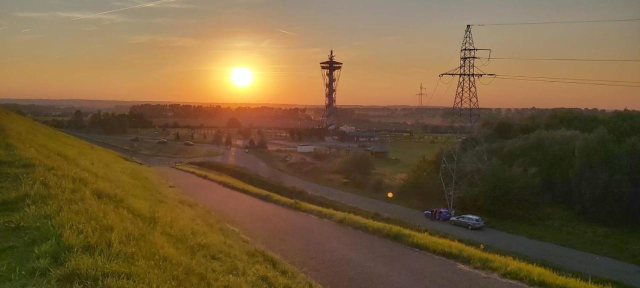 Domek Letniskowy Nad Jeziorem Zarnowieckim - Domek Na Kaszubach - Nadole Nadole  Kültér fotó
