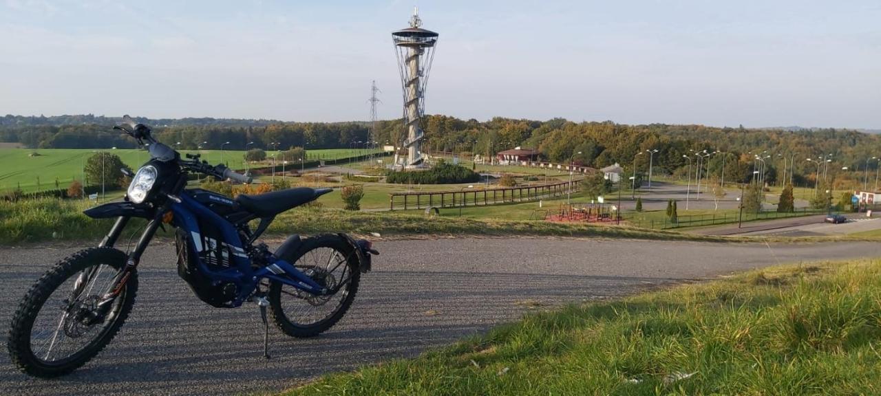 Domek Letniskowy Nad Jeziorem Zarnowieckim - Domek Na Kaszubach - Nadole Nadole  Kültér fotó